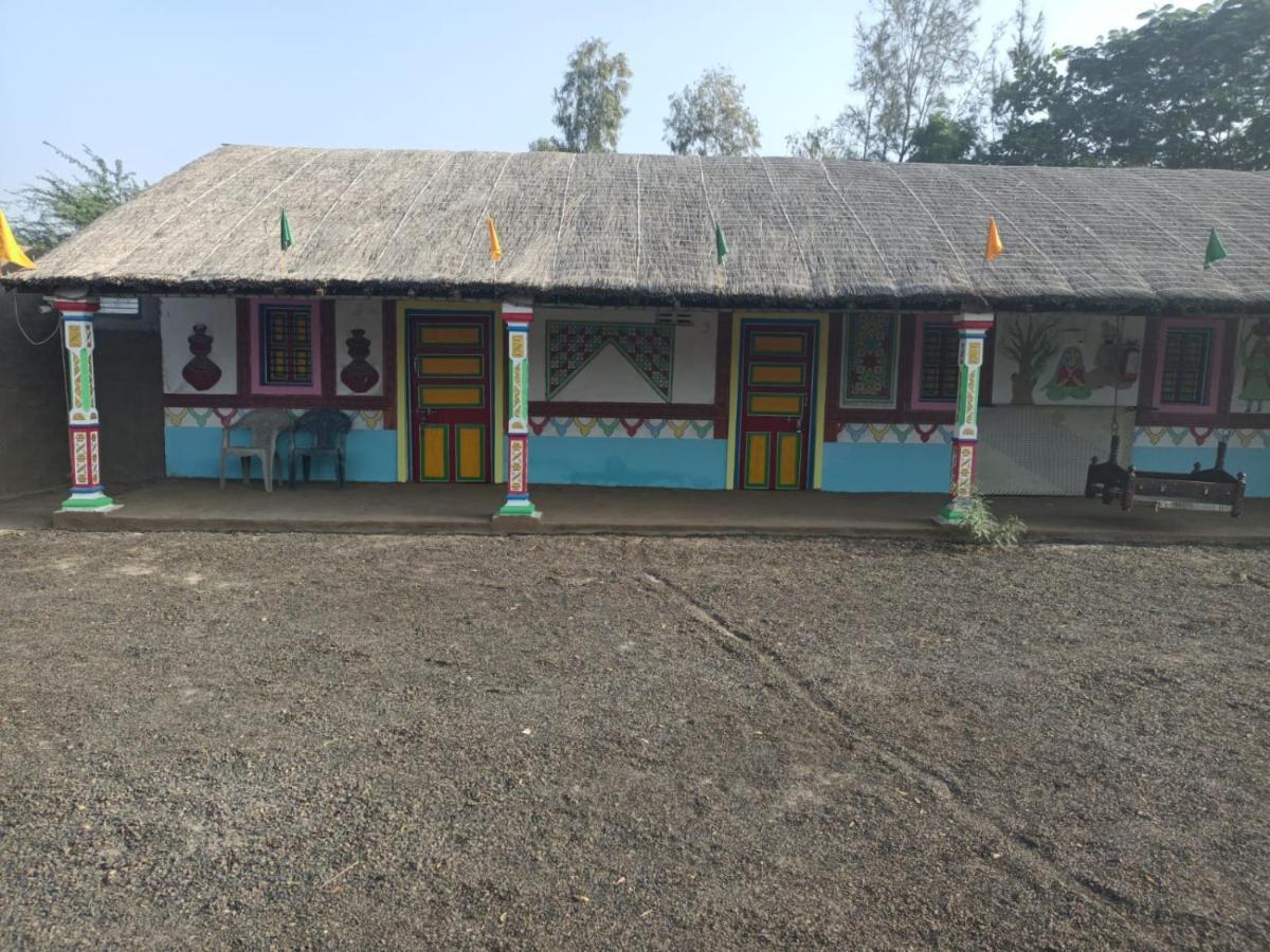 Rann Bhumi Homestay Resort Hodka Extérieur photo